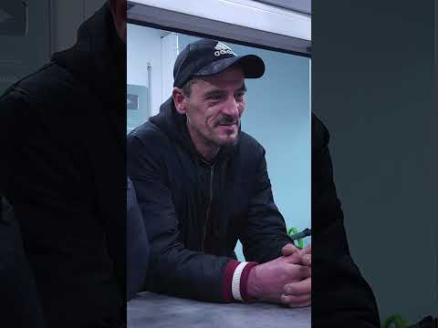 Czy Makulach zaczął się popisywać przed kamerą?