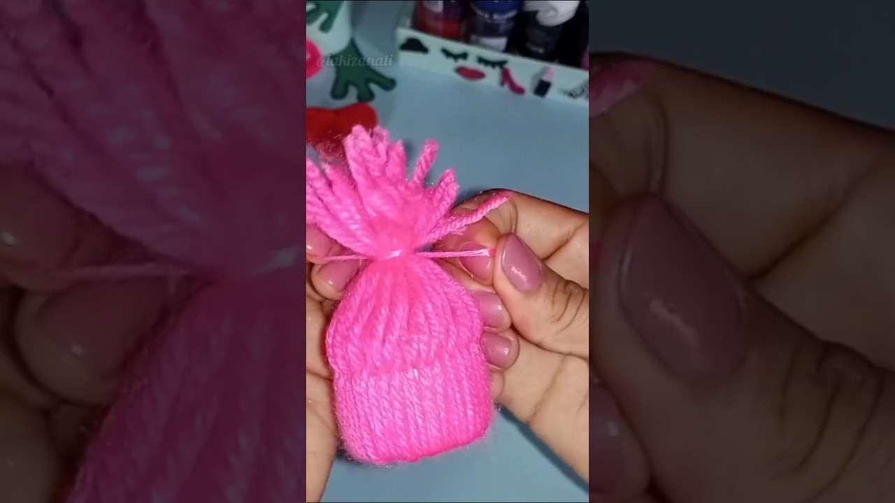 Mira lo que hice con lana y tetrapack 😍🌼♻️🐝🐝🌼🌼 #manualidades #reciclaje #reciclajecreativo