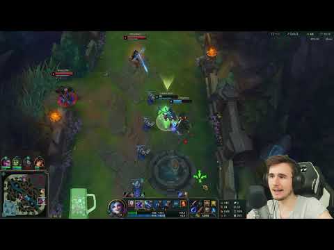 COMBO POTENTISSIME CON FRAGOLA IN IRON - League of Legends ITA #1141