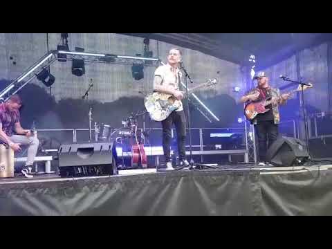 Busk til dawn - moonlight LIVE