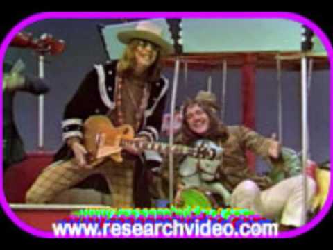 THE LEMON PIPERS-  "RICE IS NICE"(LYRICS)