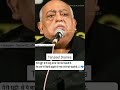 Meri Mutthi Se Ye Balu Sarak Jane Ko Munawwar Rana Poetry Sad Poetry Broken Shayri Status