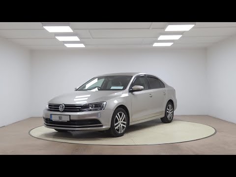 Volkswagen Jetta Jetta Se Bluemotion Tech Tdi  SE - Image 2