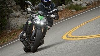 2014 Kawasaki Z1000 - 4cyl Streetfighter Shootout Part 1 - MotoUSA