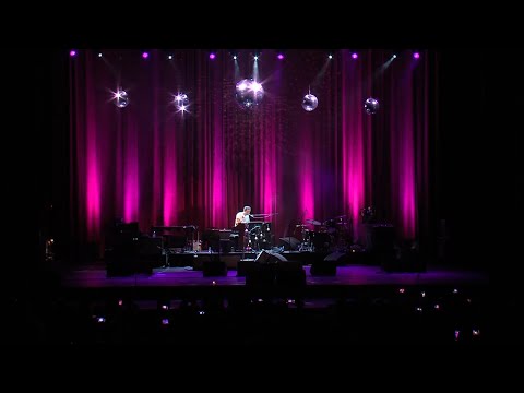 Miguel Gameiro & Pólo Norte - Dá-me um Abraço