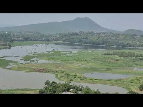 Miren que bonito por aqui La lagunita de metapan  Santa ana el salvador