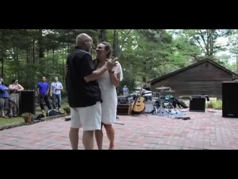 Red Peters- Daughter Surprises Father At Wedding With Special Song