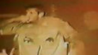 Down playing (Ice Monkey)