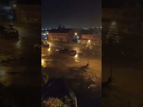 1:30 sigue lloviendo en la comarca viedma rio negro 🇦🇷🌧️🌧️