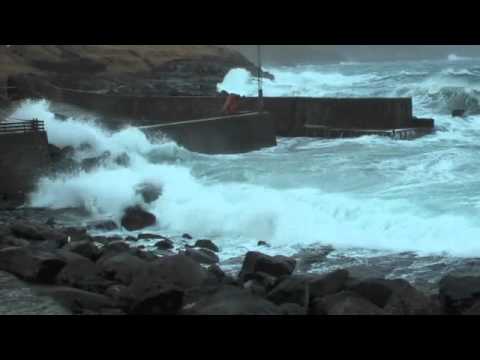 Droymdi mær ein dreym. Video from  Stormy: Kvívík, Faroe Islands 180112.m4v