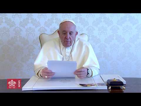 Il Papa al Tg1: isolati, aiutiamoci con la creatività dell'amore