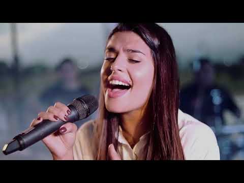 La Banda de Carlitos ft Eugenia Quevedo   Supiste Hacerme Mal Videoclip Oficial1