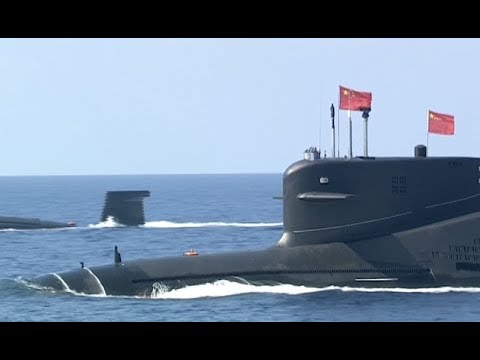 President Xi Reviews Navy in South China Sea