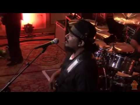 Los Lonely Boys  -  So Sensual