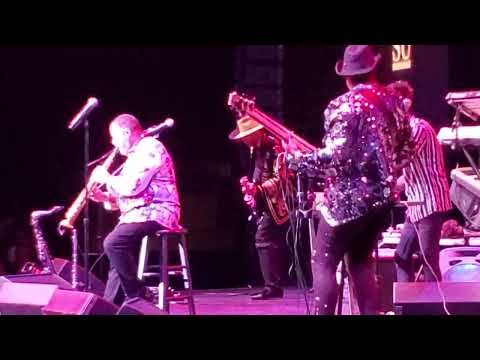 Najee. "Tokyo Blue" in honor of Rohn Lawrence