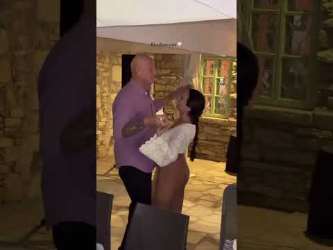 ilovestyle.com - Ο χορός Ελπίδας - Τζώνη πριν από τον γάμο τους