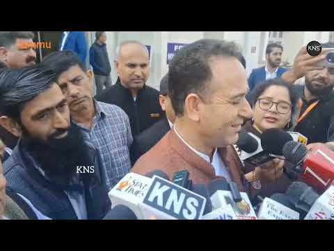 Chief Minister hasn’t reviewed a single department; it’s a violation of governance. I speak for daily wagers, the poor and ration holders, not to praise Satish Sharma at all: LoP #SunilSharma