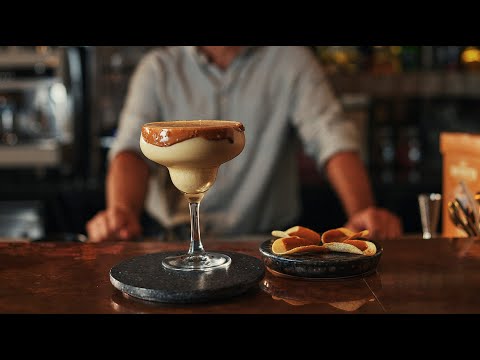 How to make the cocktail - Aztec Gold, by Davide Spinelli