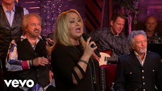 Larry Gatlin, Kim Hopper - Life&#39;s Railway To Heaven (Live)