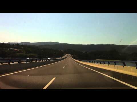 Radar Fijo Puente Taragoña, Autovía AG 11 (Rianxo) Multanova  de frente.MOV