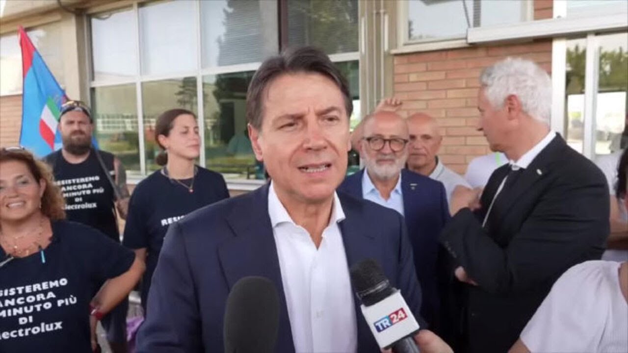 Conte: Inaccettabili parole di Trump alla premier, Meloni ne tragga insegnamento