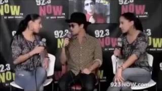 Bruno Mars hablando español!!!!