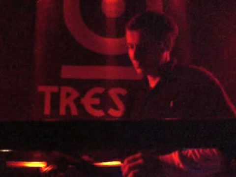 DJ Jauche/DJ Björn Brando/Machomovers @ Tresor Nov2008_01