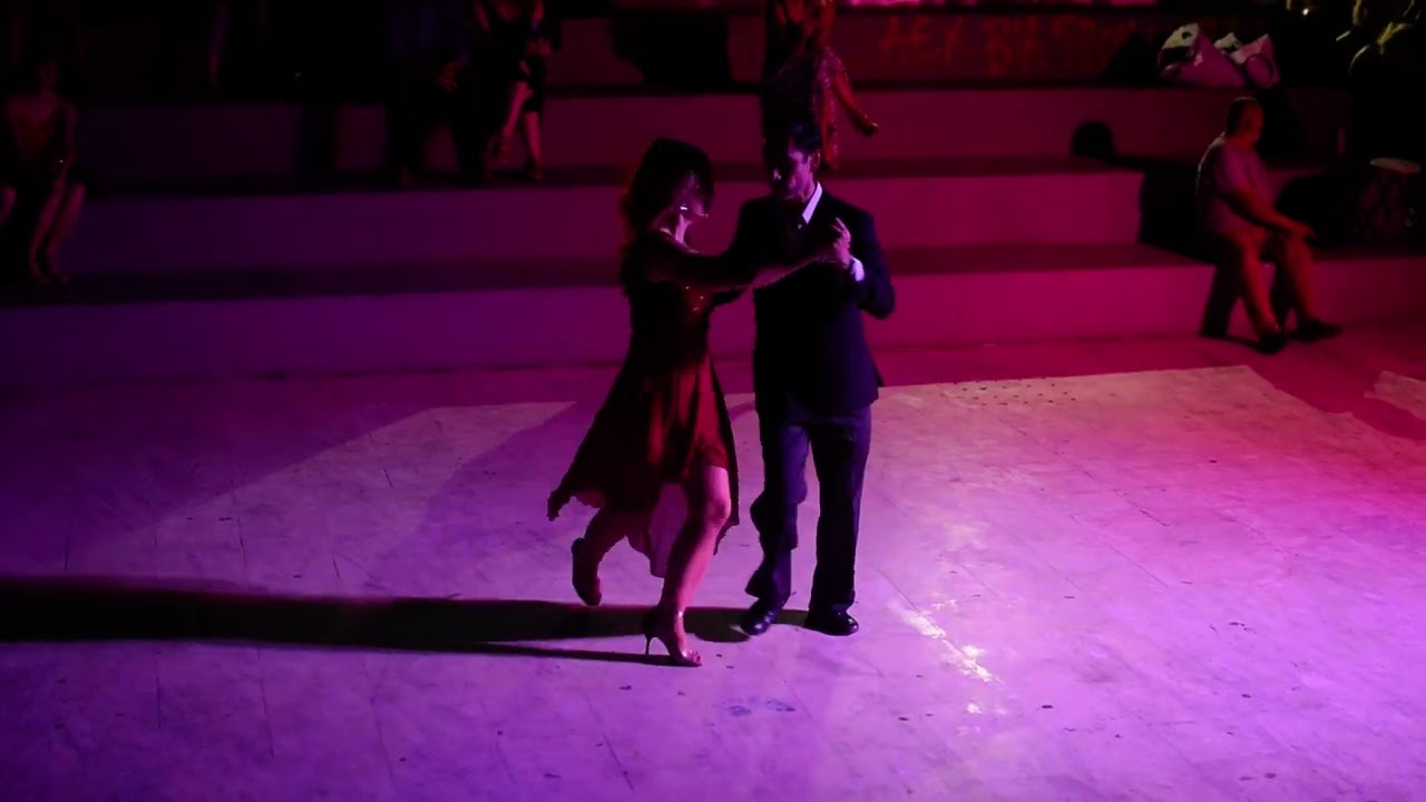 Video thumbnail for Bajo un cielo de Estrellas - Elli Karadimou y Nestor Azorin  Athens 27-06-2025