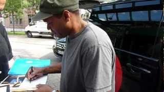 Robert Cray signing autographs on July 6th, 2012 in Stuttgart (Germany) *EXCLUSIVE*
