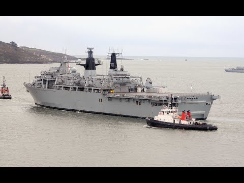 HMS ALBION L14 LEAVES DEVONPORT NAVAL BASE FROM PLYMOUTH HOE - 27th January 2020