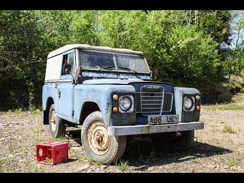 Found A Derelict Vintage Farm Land Rover With Awesome Patina Whilst Traveling (Classic Car)