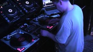 Video thumbnail for Novation // Dicer promo - Serato cue point and looping controller by Novation