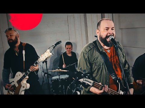 Rikkisuudeltu video