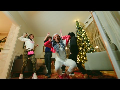 Myaap - Lowend Christmas (Official Music Video)