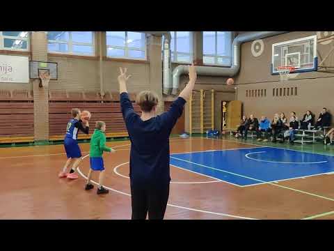 2021 Visagino krepšinio pirmenybių tritaškių konkursas.  finalas. M. Neiberka vs. T. Gasperavičius