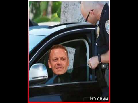 Cosa succede quando la polizia ferma Rocco Siffredi alla guida della sua macchina?