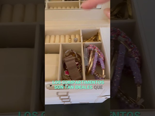 Vídeo relacionado con BUTIFULSIC Soporte para Exhibición de Relojes de Resina Forma de Teletubby, Organizador Elegante para Joyas y Pulseras, Adecuado para Tocador o Mesita de Noche