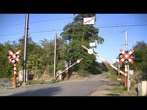 Spoorwegovergang Juprelle (B) // Railroad crossing // Passage à niveau