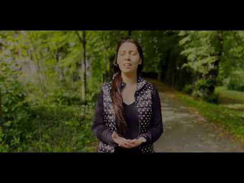 YOUR POTTER'S HANDS - ROXANA CODREANU (OFFICIAL VIDEO)