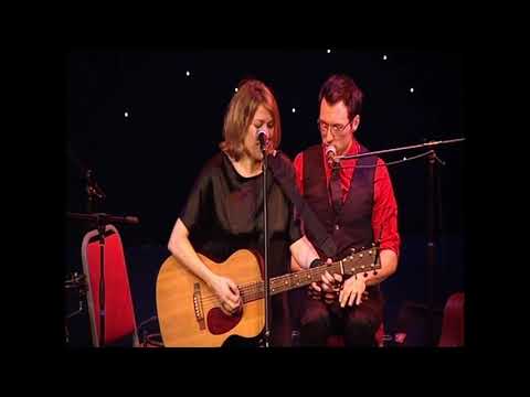 Cerys Matthews - Y Corryn a'r Pry