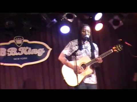 Whenever - Les July Live @ BB Kings (Opening for Todd Rundgren)