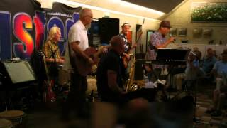 Busted Blues Band - Galleri Munken - 2 - xvit