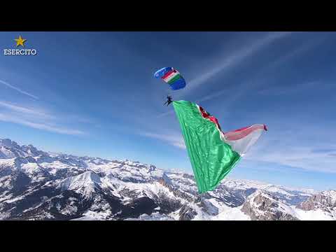 Lancio Tricolore in conclusione dei Mondiali di Sci Alpino di Cortina