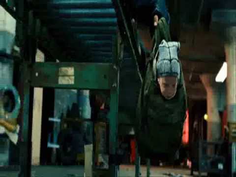 Shoot 'em Up - Shooting Scene at Smith's