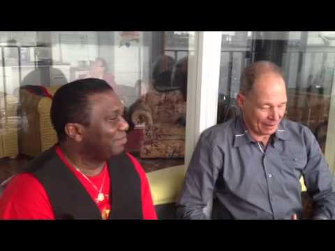 Marash and Henk van Vliet,talking about Onkel Seedo