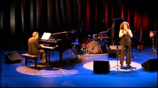 Manu Le Prince (vocal) & Giovanni Mirabassi (piano) : 
