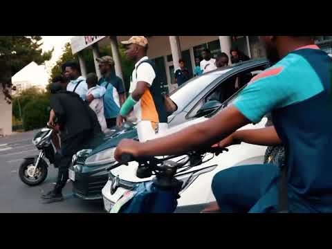 Sr la ur - c’est nous