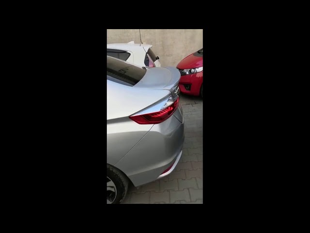 Honda Grace Hybrid EX 2016 Video