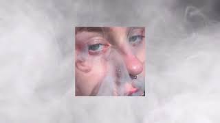 CHARLI XCX- WHITE ROSES (SLOWED DOWN/CHILL VERSION)