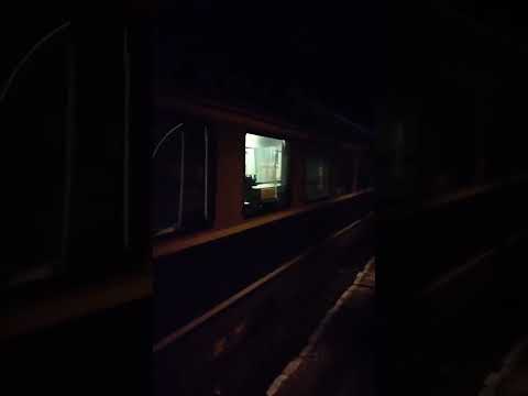 Kreuzung mit IR-N 1941 (Baia Mare-Mangalia) in Gheorgheni